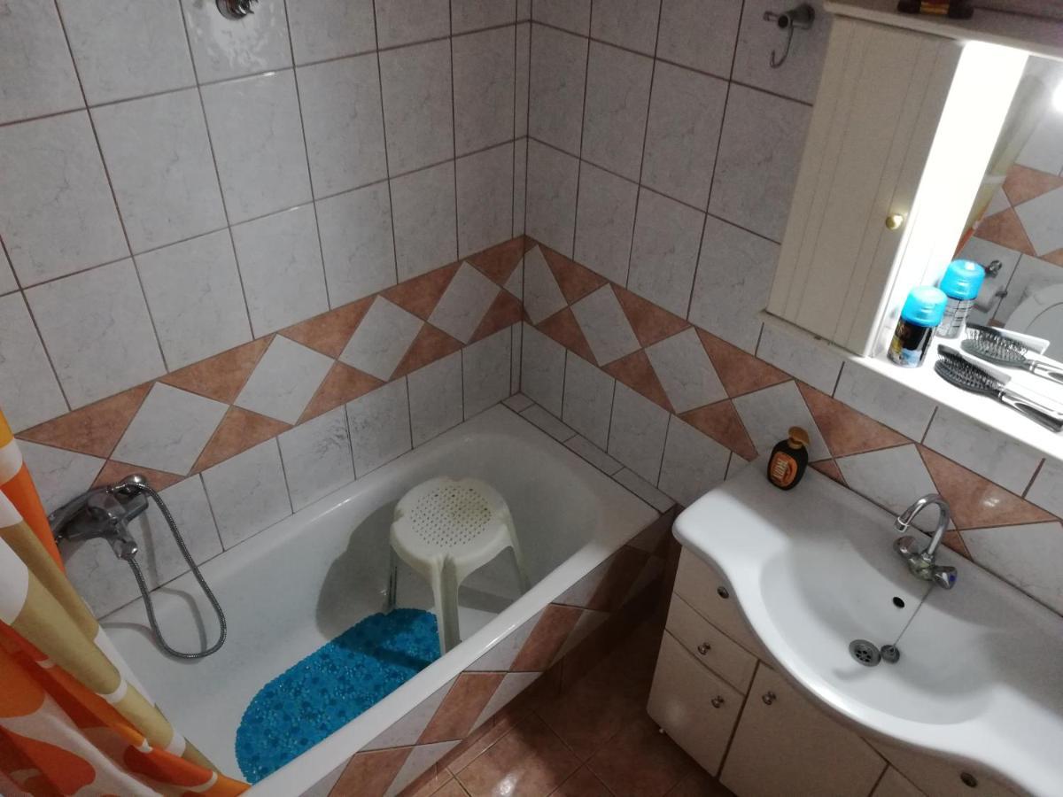 Apartment Marios Soufli Ευρύχωρη Γκαρσονιέρα, 60M2 Στο Κέντρο Souflíon Eksteriør billede