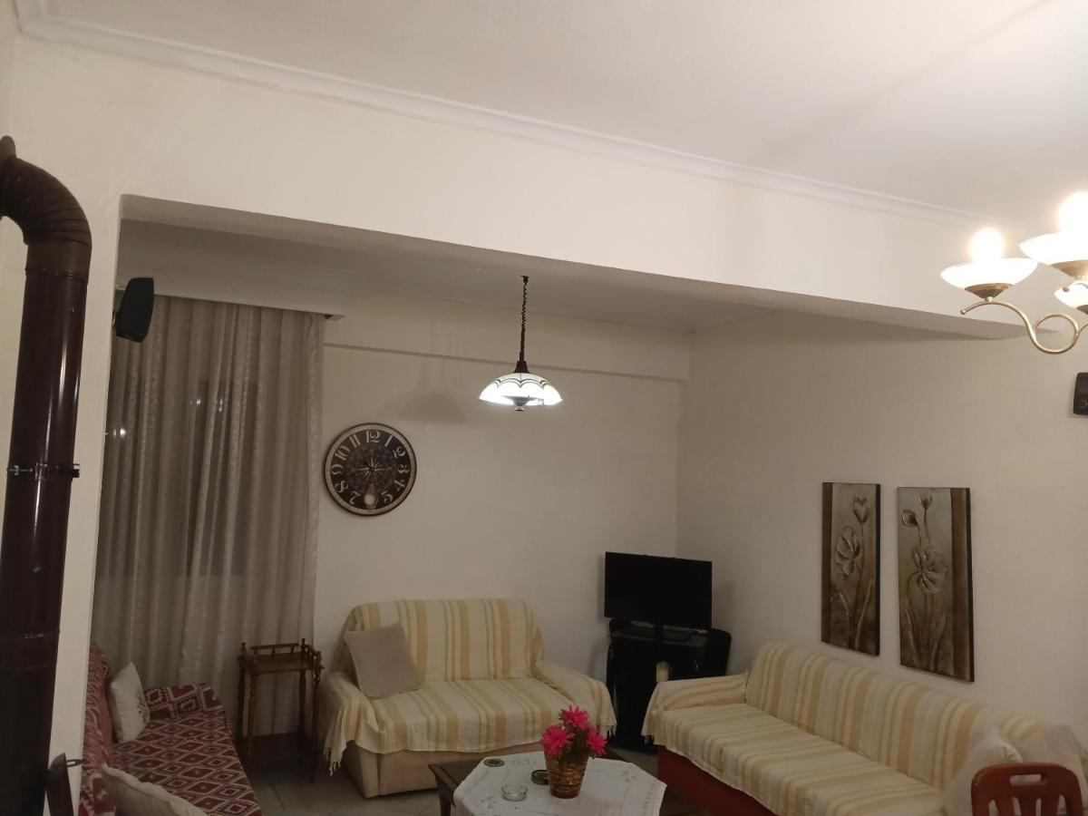Apartment Marios Soufli Ευρύχωρη Γκαρσονιέρα, 60M2 Στο Κέντρο Souflíon Eksteriør billede